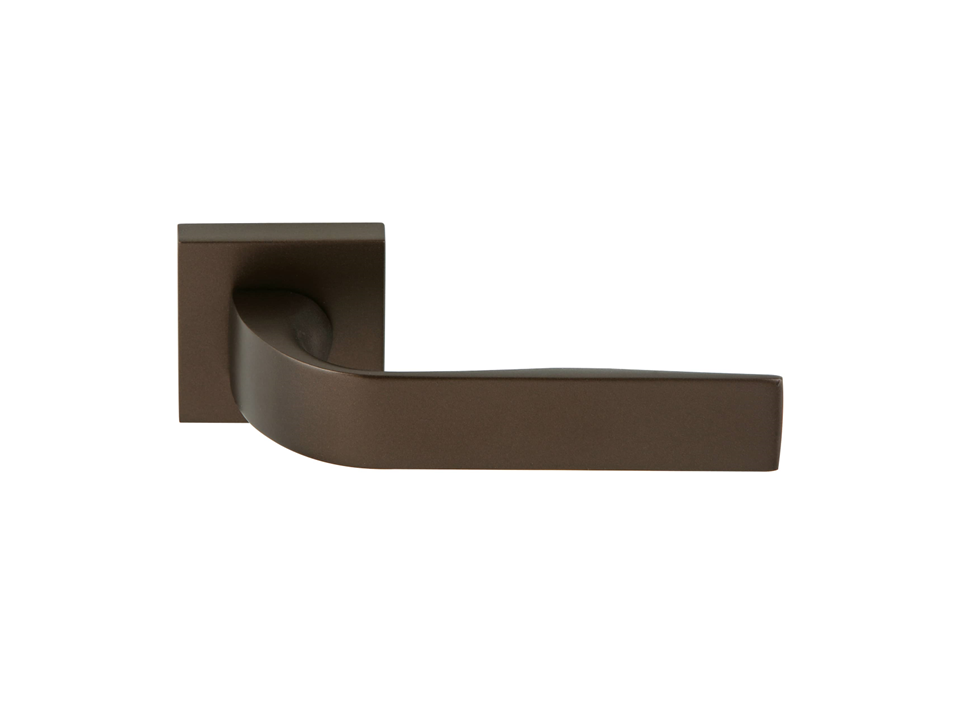 FINISHES : BRONZE TREND